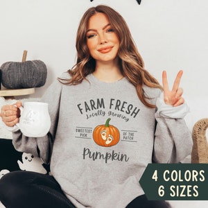 Fall Pregnancy Announcement Sweatshirt, Autumn Baby Reveal, Maternity Crewneck, Funny Pregnancy Reveal Shirt, Mom to Be Pumpkin Crew neck
