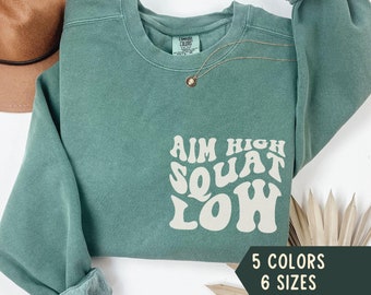 Womens Fitness Sweatshirt, Workout Comfort Colors Shirt, Womens Gym Crewneck, Womens Gym Sweatshirt, Funny Weightlifting Shirt for Her