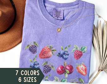 Strawberry Shirt, Strawberry Tshirt, Comfort Colors Summer Shirt, Cottagecore Berries Aesthetic, Fruit Aesthetic Botanical Tee for Women