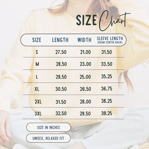 K&ouml;nnte beinhalten: Gr&ouml;&szlig;entabelle f&uuml;r ein Unisex-Sweatshirt mit Ma&szlig;en in Zoll f&uuml;r L&auml;nge, Breite und &Auml;rmell&auml;nge. Die Gr&ouml;&szlig;en umfassen S, M, L, XL, 2XL und 3XL.
