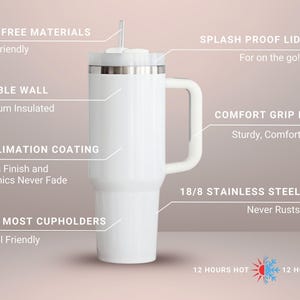 Puede incluir: Taza de viaje aislada blanca con asa, construcci&oacute;n de acero inoxidable y tapa a prueba de salpicaduras. Incluye aislamiento al vac&iacute;o de doble pared, revestimiento de sublimaci&oacute;n y un asa de agarre c&oacute;modo. Mantiene las bebidas calientes o fr&iacute;as durante 12 horas.