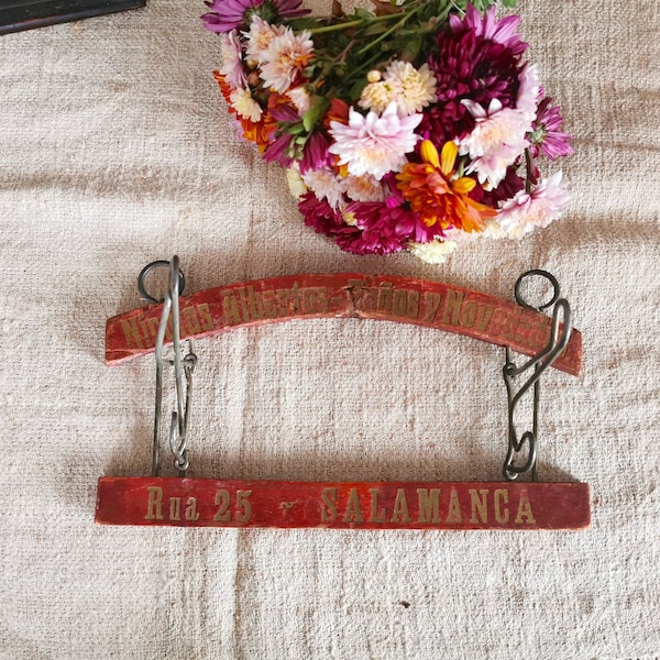 Vintage kleerhanger / Spaanse Vintage / Reclame hanger / Vintage reclame / Vintage hanger / handdoek hanger / hout hanger