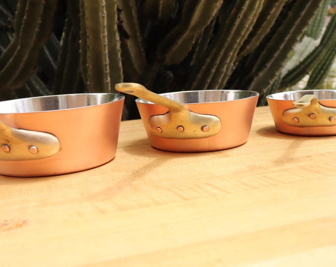 3 Vintage Windsor Saucepans. 9+ pounds! New Tin! A beautiful set of ready to use pans. Make a statement in your kitchen.