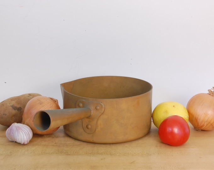 7-5/8" Vintage Copper Sugar Pan with Spout. 2.2mm, 3lb. 3oz. As Found. We carry antique and vintage copper cookware.