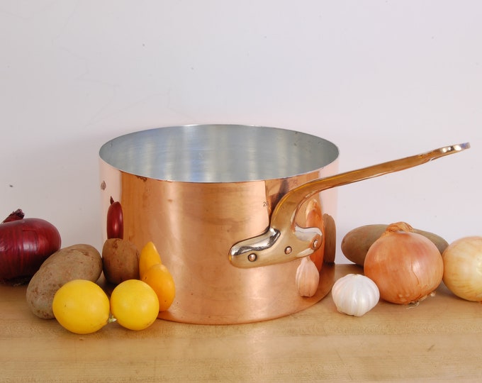 Bazar Francais New York Stamped 10-1/2" Vintage Copper Saucepan. 1.3m, 4lb. 12oz. New Tin! We carry vintage and antique copper cookware.