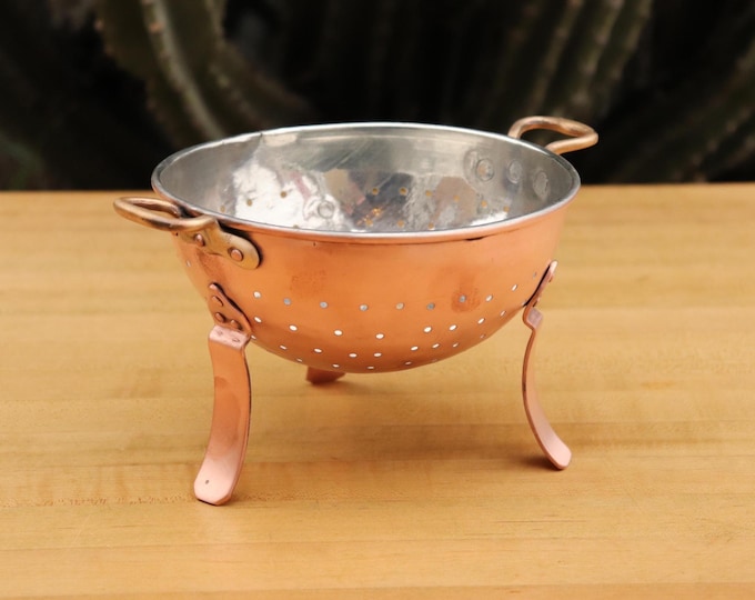 Colander  - Antique French Copper  - New Tin! - A real showpiece! Vintage Cookware. Strainer with legs.