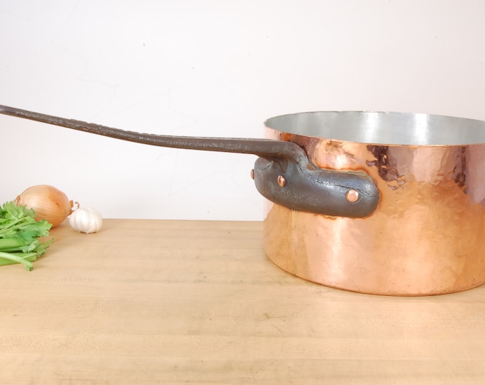 Wrought Iron Range 13" Sauce Pan w/Hammered Finish. 2.1mm 16lb. 11oz. NEW TIN Dovetailed, Beveled, We sell vintage & antique copper cookware
