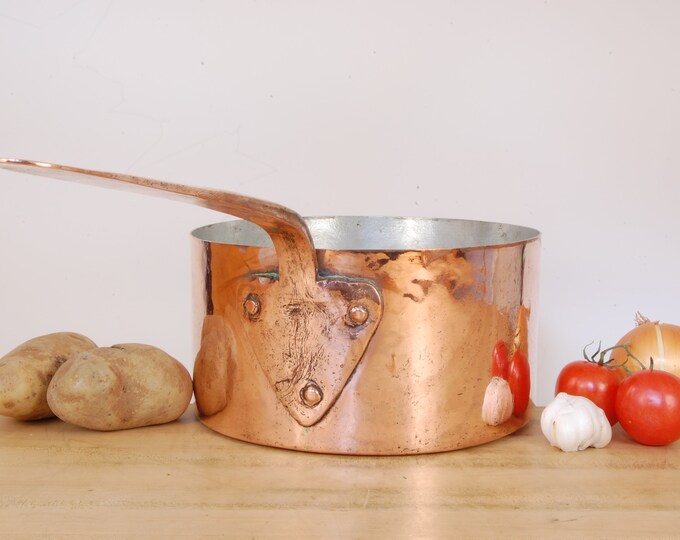 10-7/8" Copper-Handled, Cholent Pan, Dovetailed NEW TIN Sauce Pan. 1.7-2.1mm, 8lb. 5oz. We sell vintage & antique copper cookware.