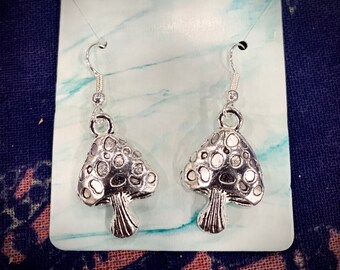 Mushroom earrings, cottage core earrings, fairy earrings