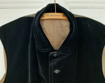 RARE! antique black VELVET VEST from around 1910*9 button vest*Vintage men&#39;s vest...large size