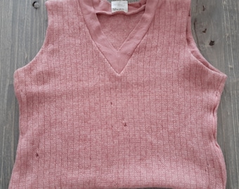 RARE ! antique pink sweater*westover from the 1950s / 1960s made of pure new wool with a V-neck