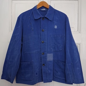 RARE! Vintage & used 1950s/60s cotton work jacket with sun-faded finish and hand repairs in faded indigo blue.