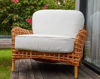 Set of 2 Rattan Chairs - Lounge Chairs for Indoor and Outdoor