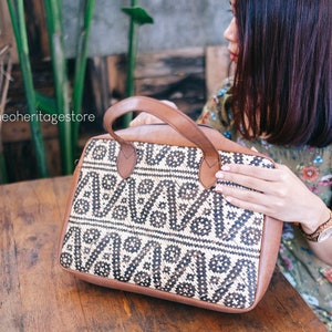 Rattan Laptop Sling Bag with Black Pattern - Rattan Bag - Handwoven Bag - 34.5x1.5x25 (cm)