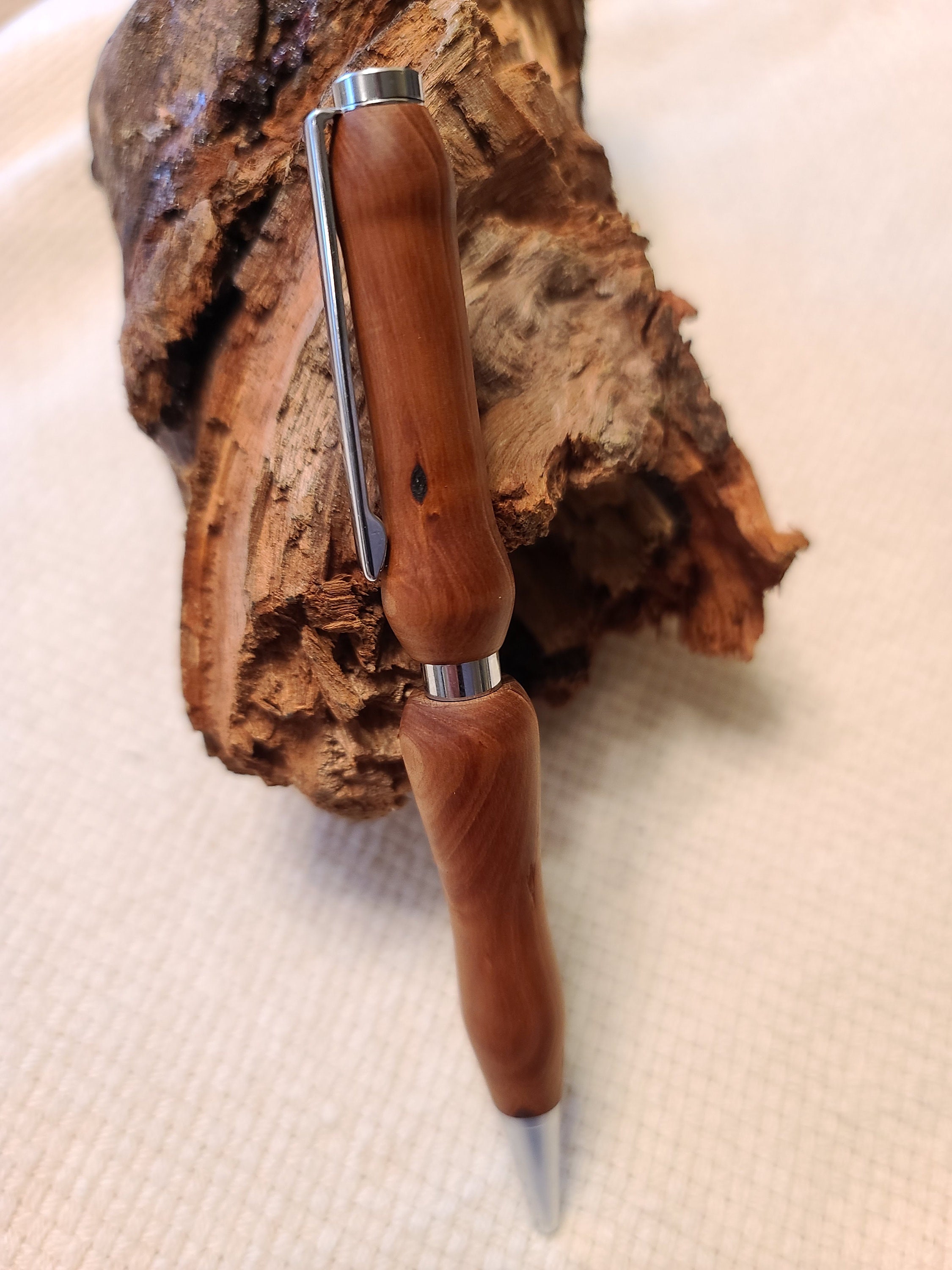 REDWOOD STIFT. Handgefertigter Holzstift mit Chromakzenten Etsy