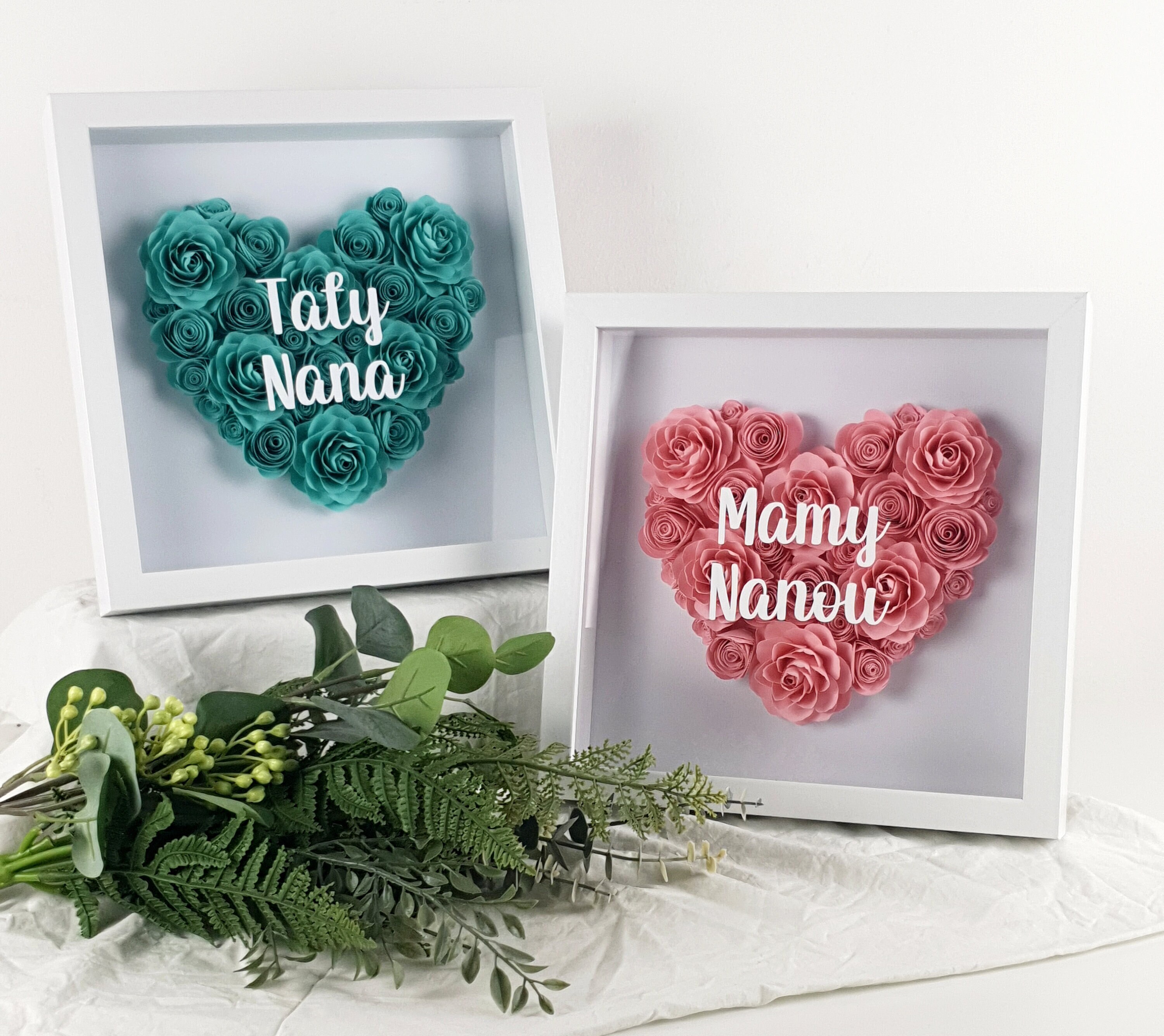 Cadre de Roses en Papier Forme Coeur Personnalisé