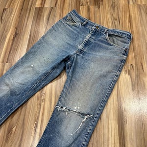 33x29 Vintage 70s 80s LEE Distressed Worn Denim Straight Leg Jeans Light Wash Cotton Talon Zipper