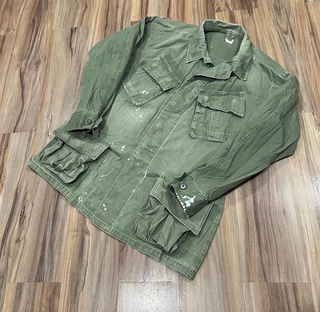Medium Vintage 60s Olive Green Slant Pocket Poplin Non Ripstop