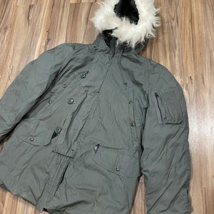 Small Vintage 80s Snorkel Parka Cold Weather Flight Jacket N-3B USAF US Military Faux Fur Hood image 2