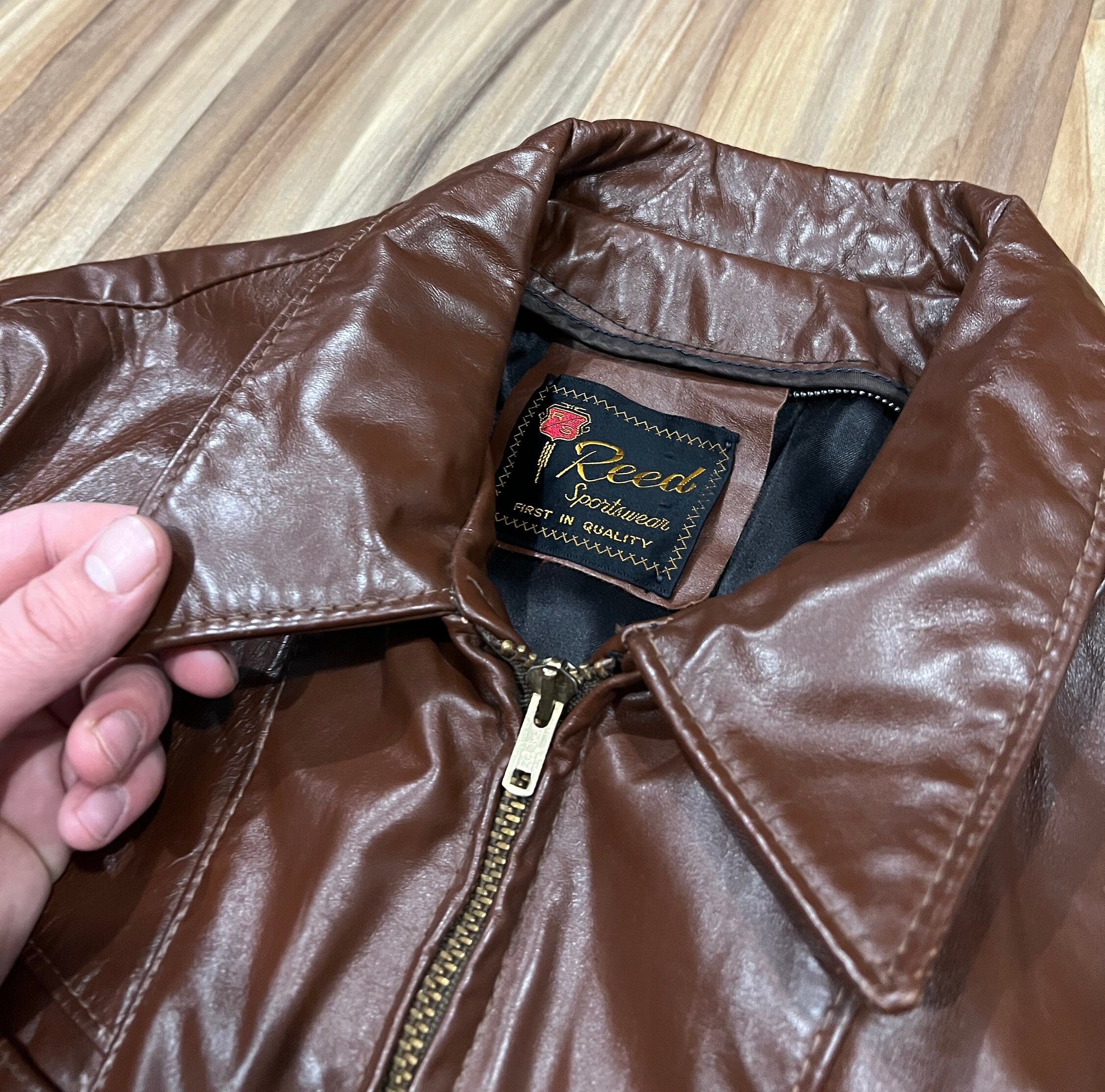 Medium/ Large Vintage 70s Light Brown Leather Jacket by Reed
