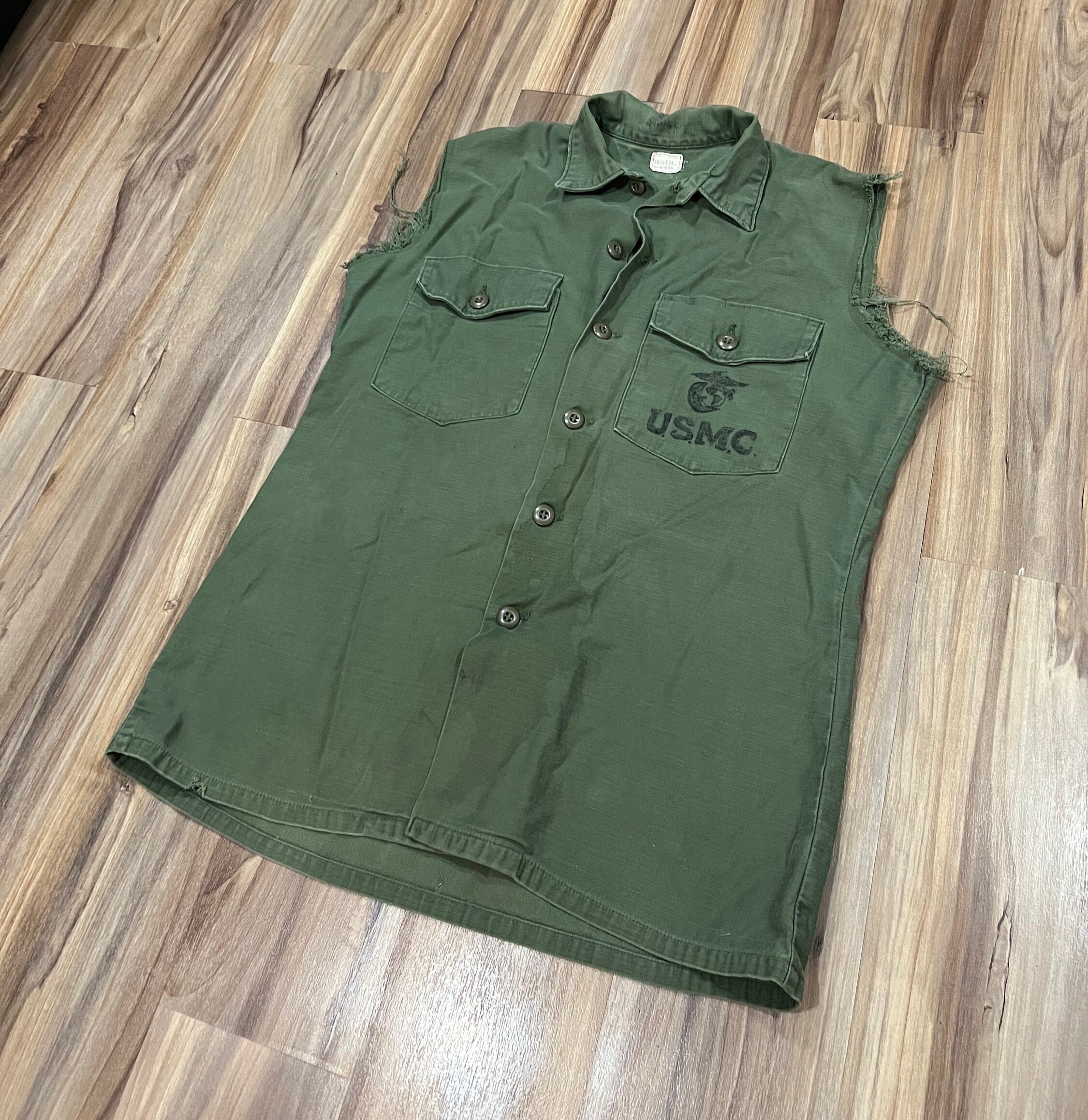 Medium Vintage 60s 70s US Army Shirt USMC Stencil police Cut-off  