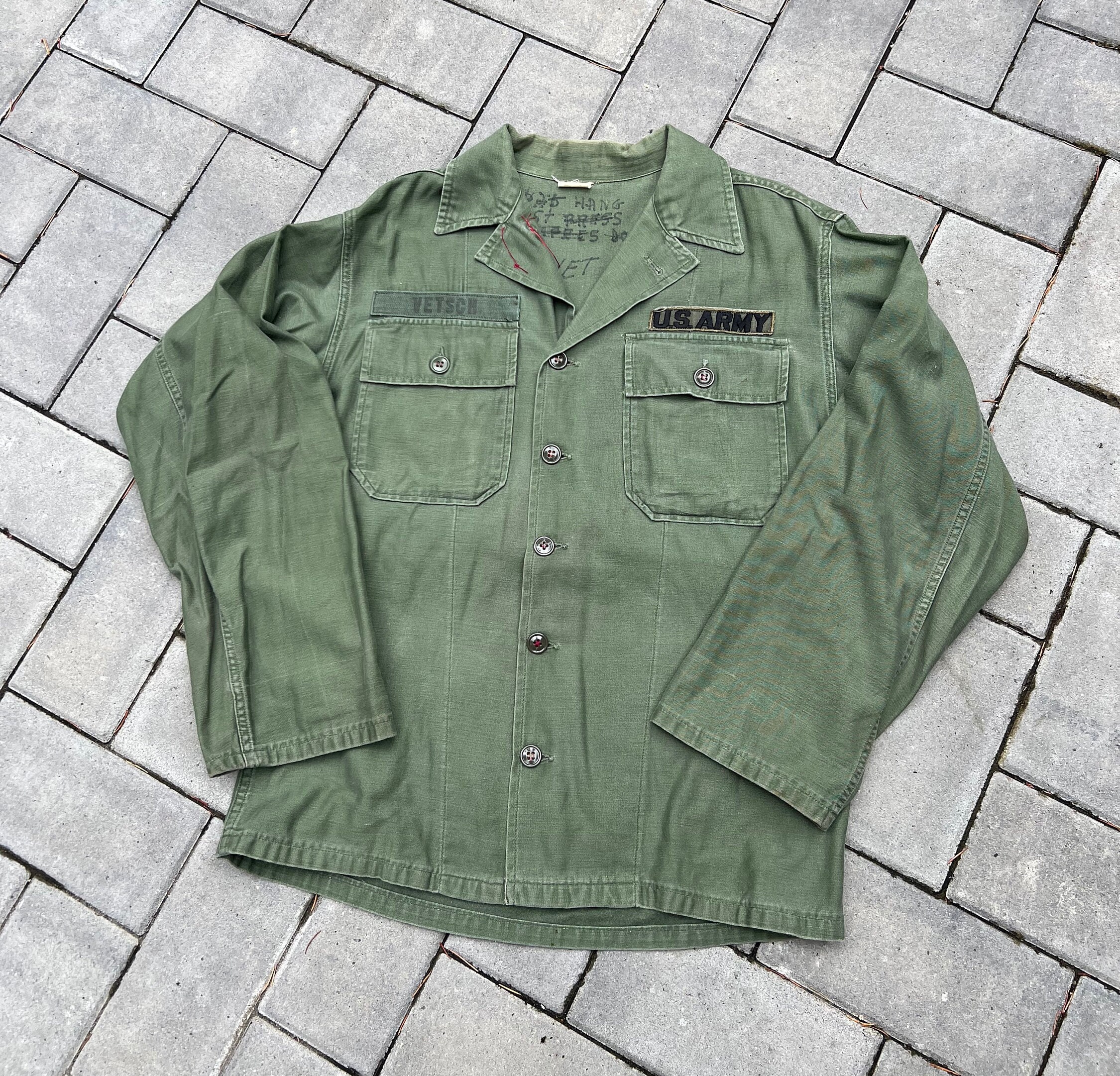 Medium Vintage 60s US Military Korean Vietnam War Long