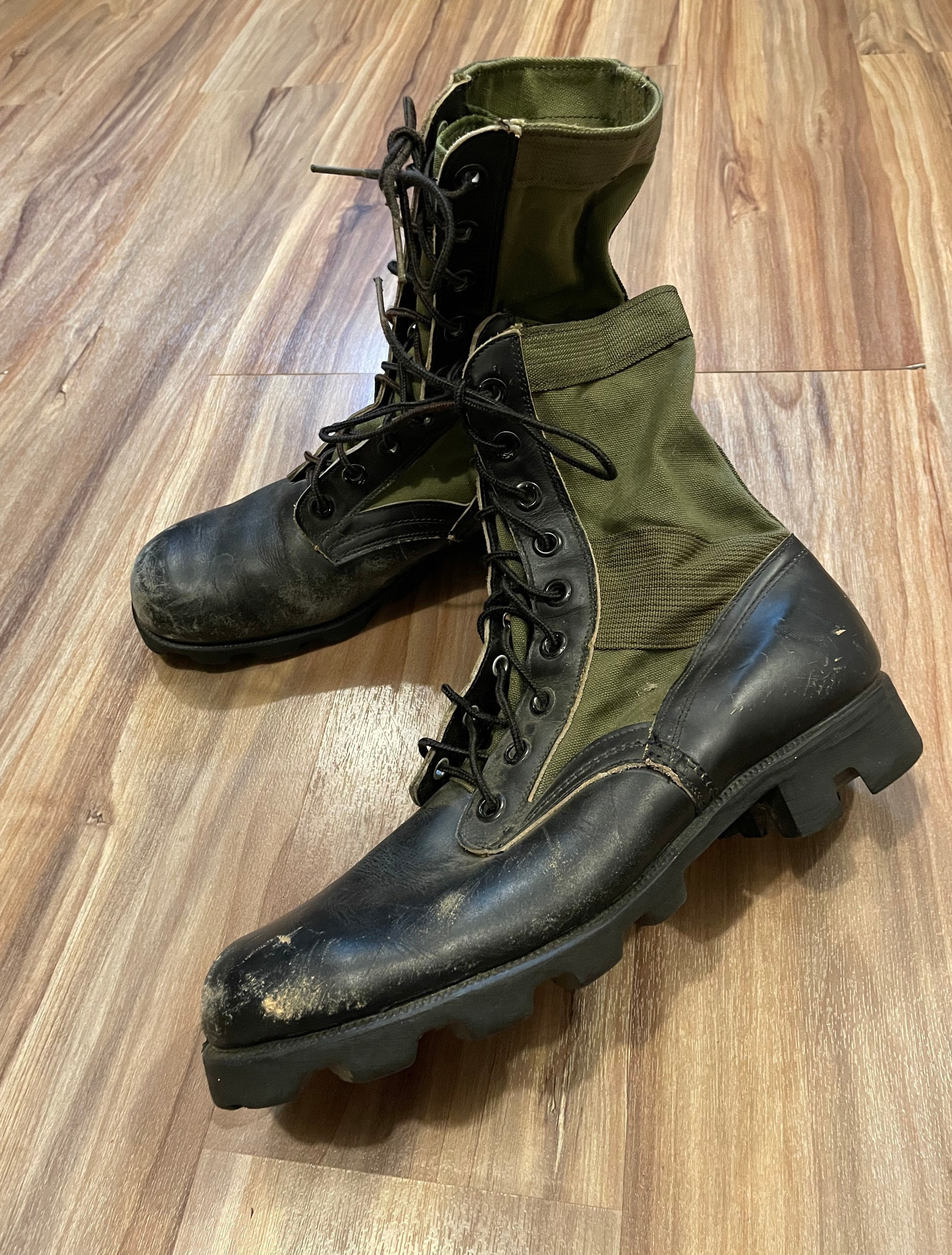 Sz 9W Vintage 60s 70s Jungle Vietnam Combat Canvas Leather Fatigue Boots Original USA Military