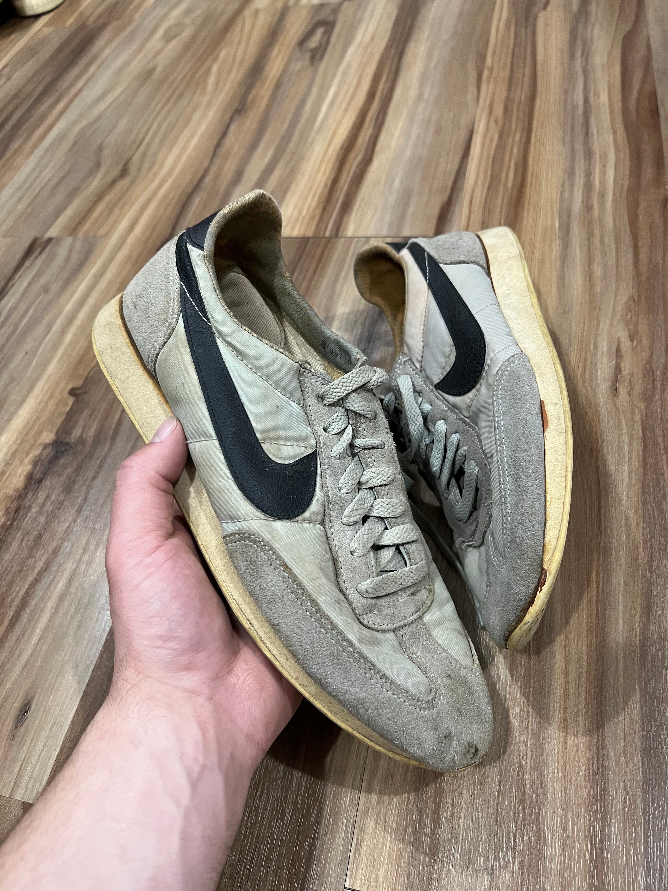 Vintage 1983 NIKE Running Athletic Shoes 80s Original Shoes Size 7.5 - Etsy Vintage 1983 NIKE Running Athletic Shoes 80s Original Shoes Size 7.5 - Etsy