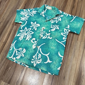 XS Vintage 70s Hawaiian Groovy Floral Retro Button Up Shirt Aqua Blue Green USA Made