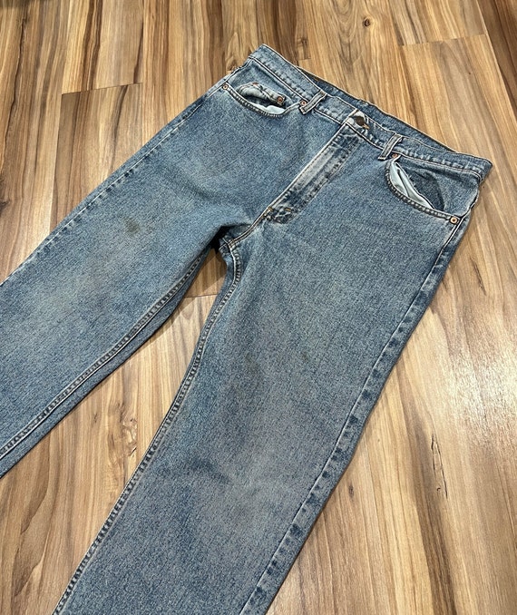 36x32 Vintage Levi's 505 Light Wash Denim Jeans P… - image 3