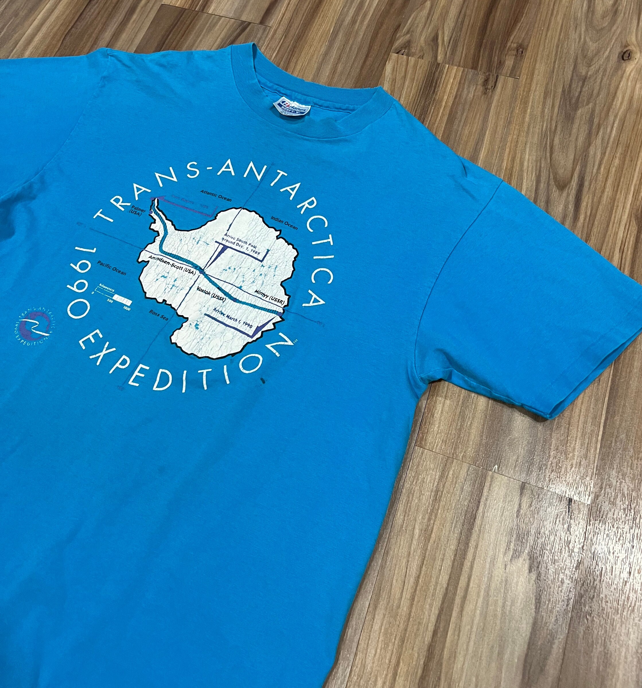 Large Vintage 90s Trans-antarctica Expedition Teal Blue Graphic 