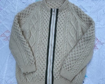Vintage 1970's knitting pattern Aran veste