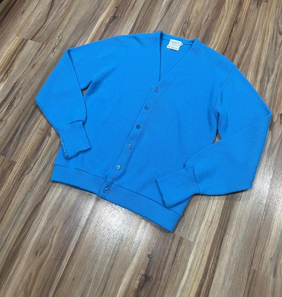 Medium Vintage 60s 70s Brent Robin Blue Acrylic Cardigan Button up 