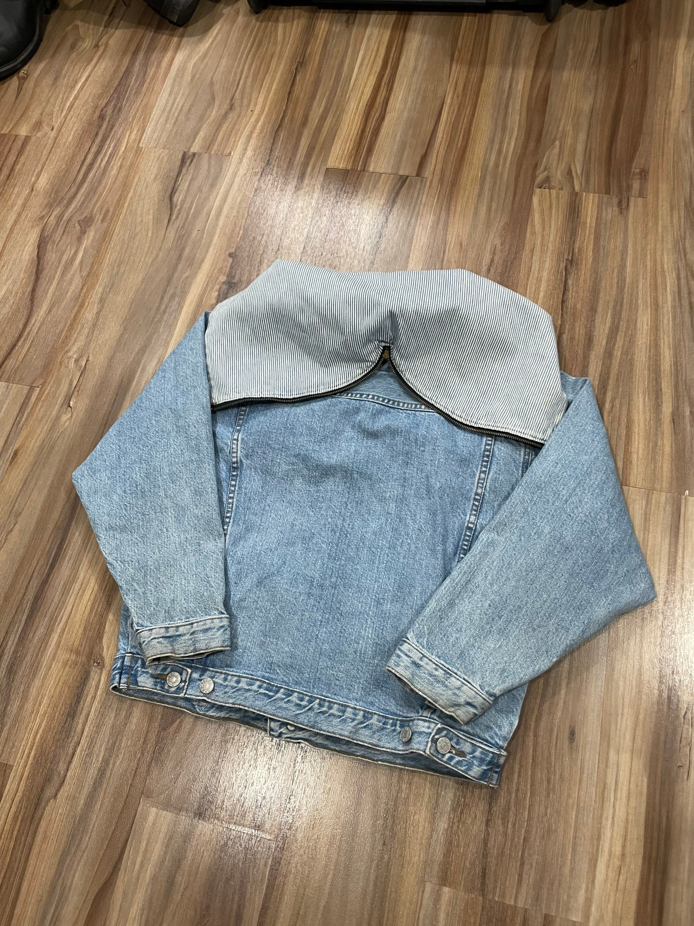 XS Vintage 80s Guess Jeans Denim Cropped Jacket Light Wash