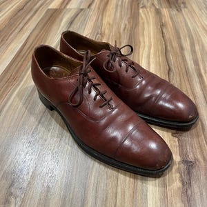Size 7.5 Vintage 70s Church’s England Brown Leather Oxford Dress Shoes Narrow