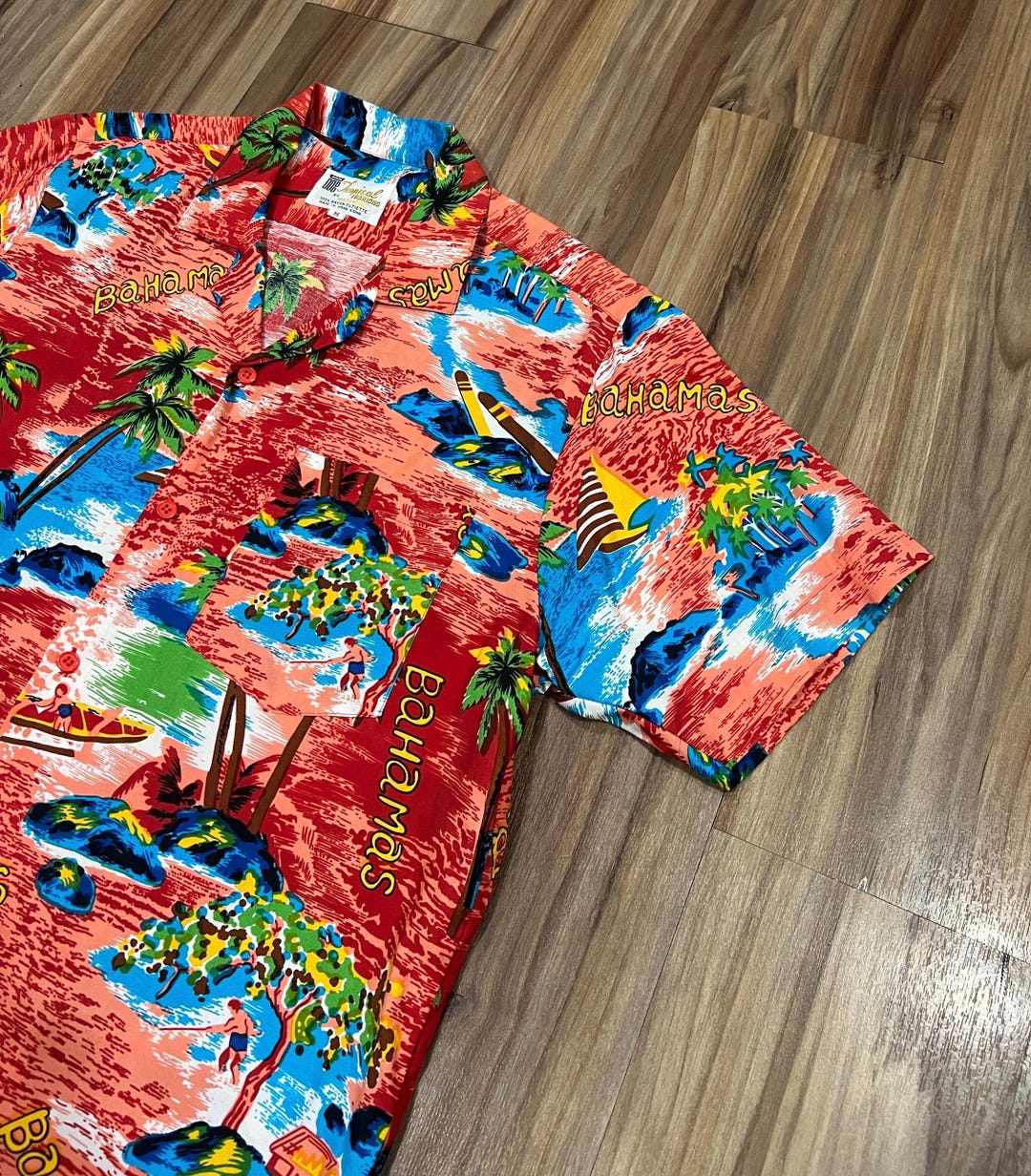 Medium Vintage 70s Rayon Hawaiian Shirt Island Bahamas Printed by