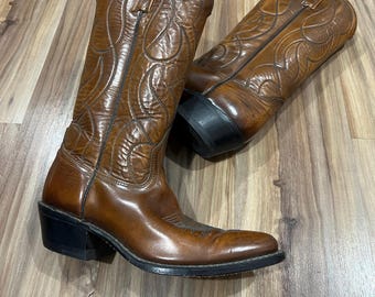 8B Vintage 80s Brown Leather Cowboy Western Boots