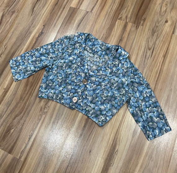 Small Vintage 40s Sheer Blouse Top Floral Blue Cr… - image 1