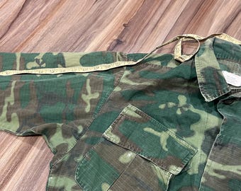 Small Vintage 1968 ERDL Camo Slant Pocket Class 2 Poplin Ripstop