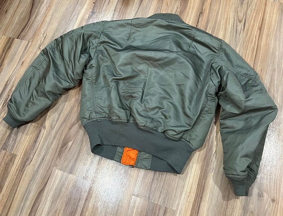 Medium Vintage 70s MA-1 US Military Flight Jacket… - image 3