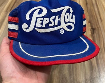Vintage 1980s Pepsi-Cola 3 Stripe Hat Graphic Mesh Back Red White Blue Trucker Cap Hat