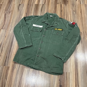 M/L Vintage 60s US Military Army Vietnam War Long Sleeve Cotton og-107 Button Up Shirt Fatigue USA Made w/ Patches