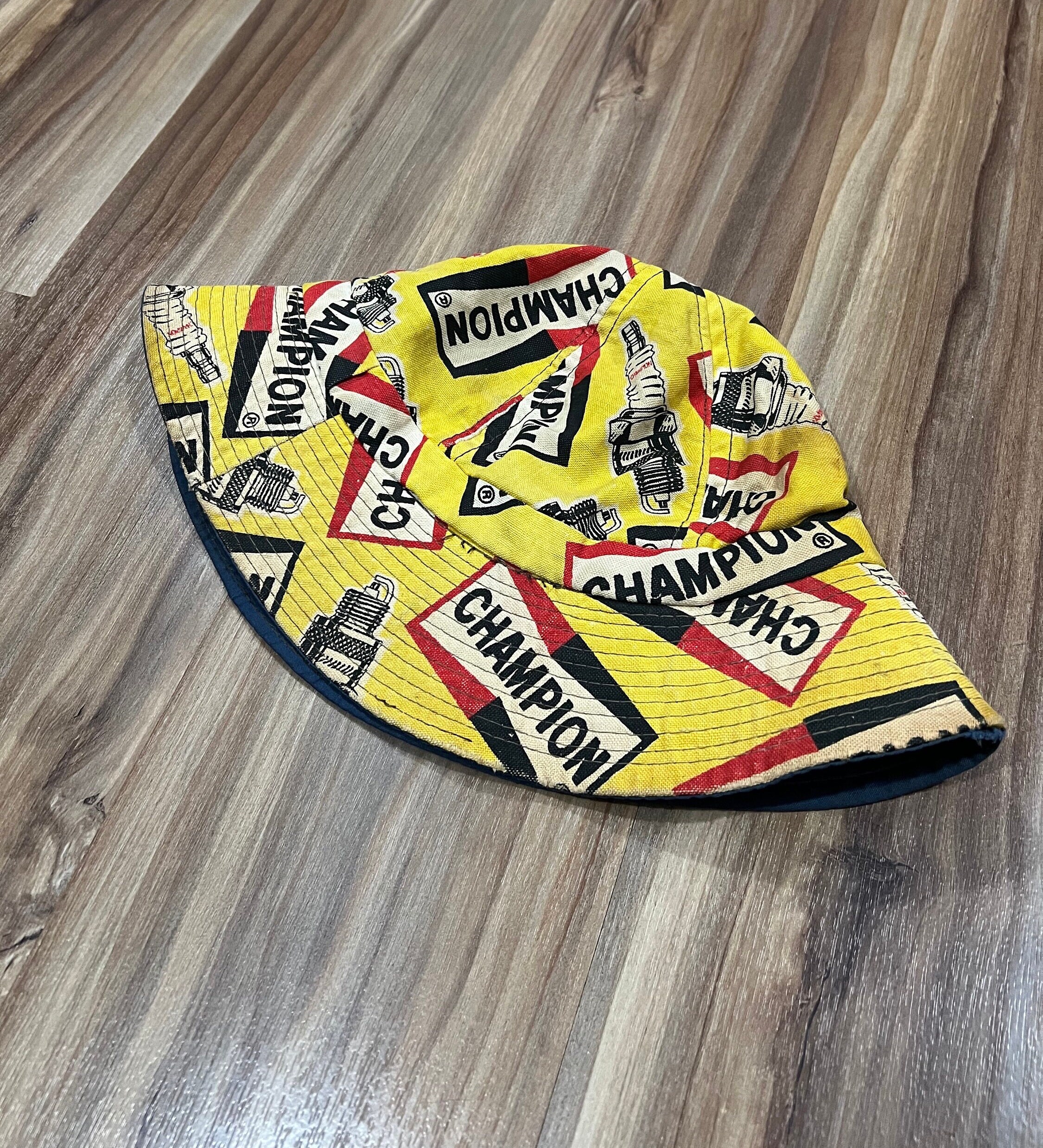 70s ヴィンテージ Champion plug 総柄ハット Vintage 70s Champion Spark Plugs Bucket Hat Cap All Over