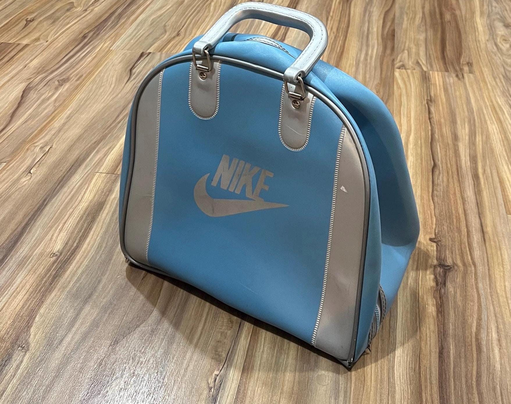 1980年代NIKEボーリングバッグ 1980年代NIKEボーリングバッグ - メルカリ