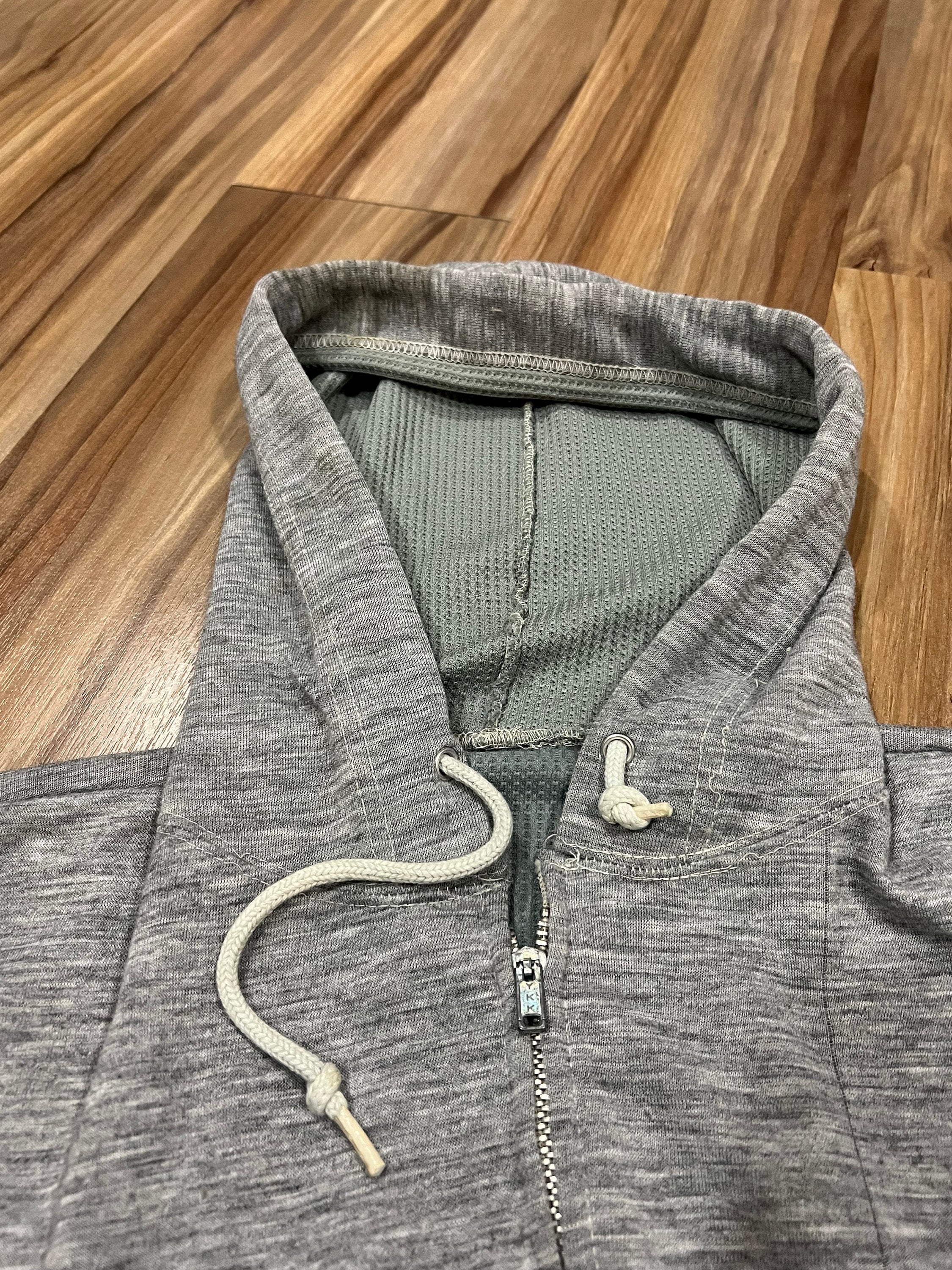 Medium Vintage 70s Grey Soft Cotton Poly Blend Zip up Hoodie