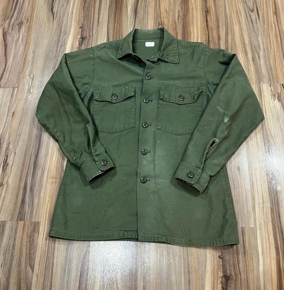 Small Vintage 60s Distressed US Army Military Vietnam War Long