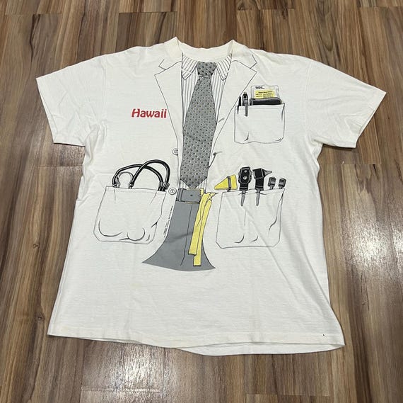 Large Vintage Hanes Beefy Tee Doctor Jacket Suit Graphic Print T Shirt All Cotton All Over Print White Hawaii Print USA Made
