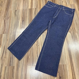 36x30 Vintage 70s Bootcut Western Purpleish Blue Wash Denim Jeans by “Jean Team”