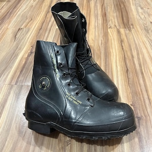 Size 12R Vintage US Military Bata Cold Weather Bunny Mickey Boots USA Made 1970s