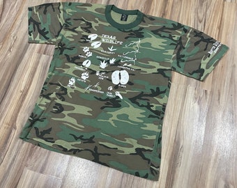 Medium Vintage 80s Camo Mesh See Through Camouflage Cotton T